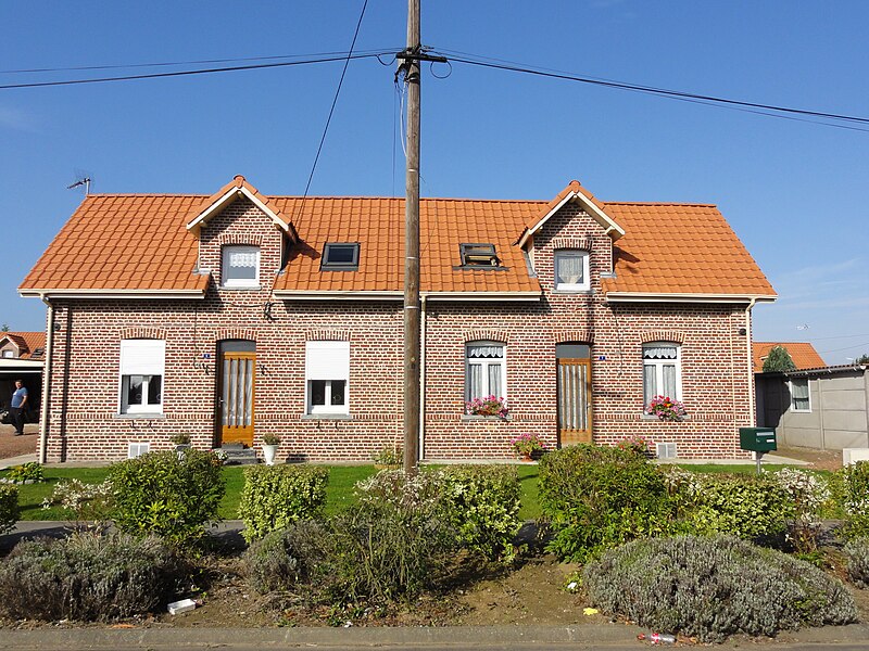 File:Annequin - Cités de la fosse n° 9 des mines de Béthune (12).JPG