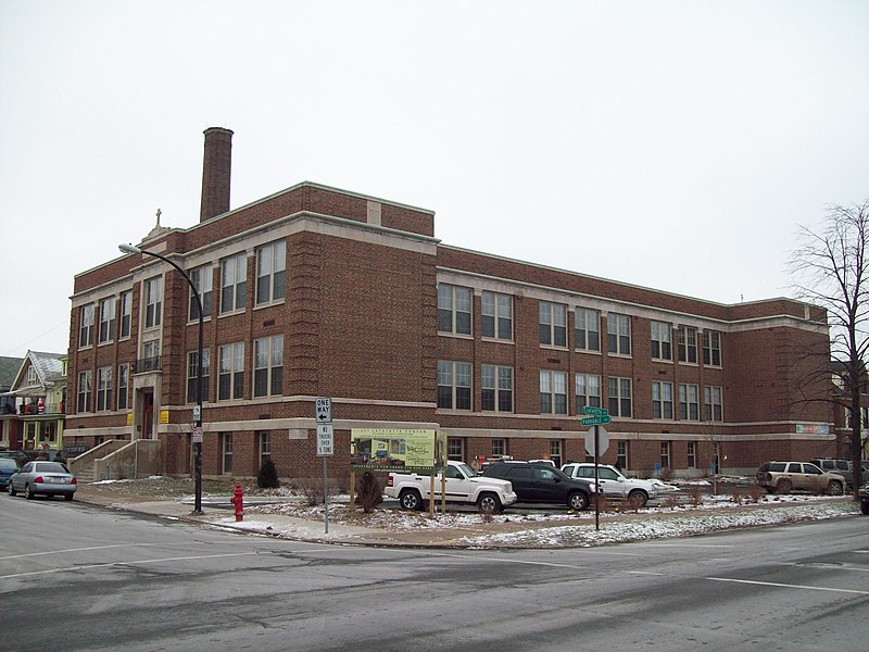 File:Annunciation School Dec 09.JPG