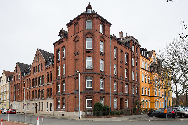 File:Apartment house Roesebeckstrasse Linden Hanover Germany.jpg