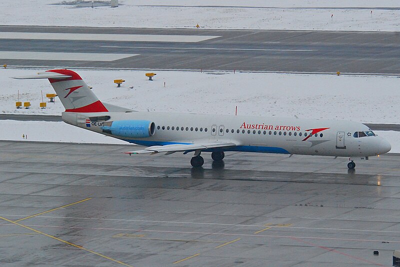 File:Austrian Arrows Fokker 100; OE-LVH@ZRH;11.03.2010 566ay (4425090095).jpg