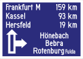 Autobahnausfahrt-Ankündigungstafel mit Fernzielangaben (1945)