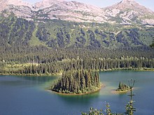 Azouzetta Lake
