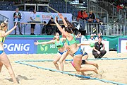 Deutsch: Beachhandball Europameisterschaften 2019 (Beach handball Euro); Tag 2: 3. Juli 2019 – Frauen, Vorrunde Gruppe D, Ukraine-Deutschland 2:0 (23:22, 32:24) English: Beach handball Euro; Day 2: 3 July 2019 – Women Preliminary Round Group D – Ukraine-Germany 2:0 (23:22, 32:24)