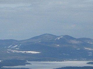 <span class="mw-page-title-main">Belknap Mountain</span> Mountain in the American state of New Hampshire