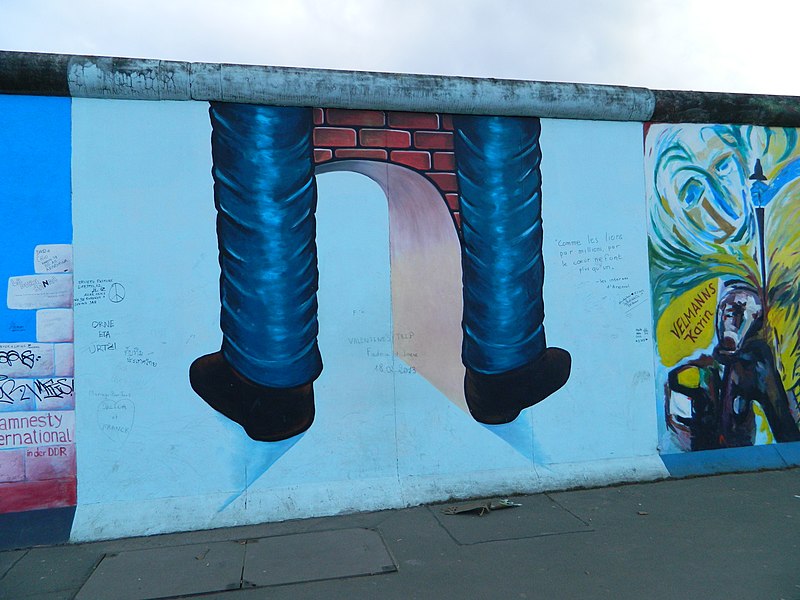 File:Berlin Wall6357.JPG