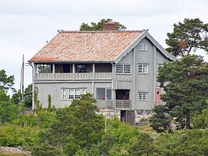 Eva Bonniers sommarhus på Dalarö, juni 2013