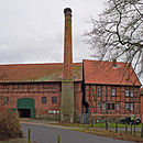 Courtyard building