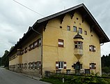 Deutsch: Das denkmalgeschützte Gebäude Heilbad Kreckelmoos in Breitenwang, Tirol, Österreich   This media shows the protected monument with the number 68804 in Austria. (Commons, de, Wikidata)