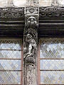 Caen rue saintpierre 54 1er-etage fenetre detail 2.jpg