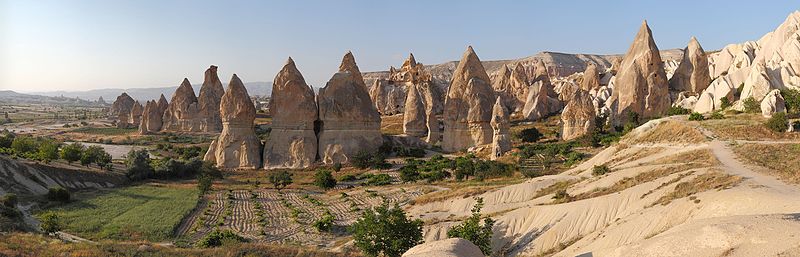 File:Cappadocia Chimneys Wikimedia Commons.jpg