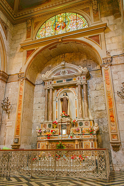 File:Catedral Metropolitana de Santiago mcq 15.jpg