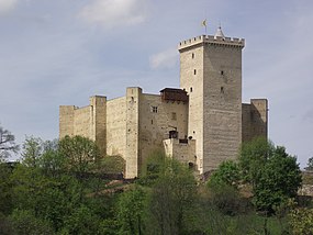 Château de Mauvezin (Hautes-Pyrénées, France).JPG