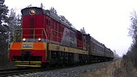 Файл:ChME3-3808 with train №6706 Tumskaya - Vladimir.webm
