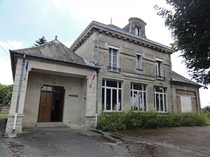 Chavigny (Aisne) mairie-école.JPG