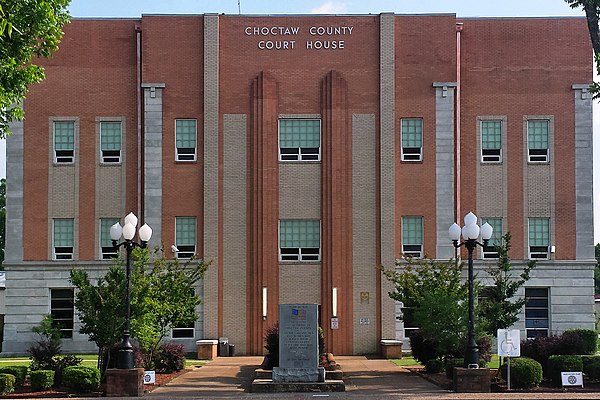 The Choctaw County Courthouse in Hugo.