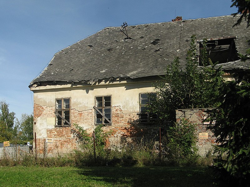 File:Cieszowa bailiff's house S 2018.jpg