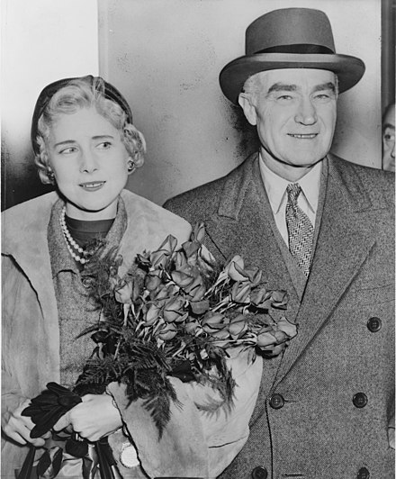 Clare Boothe Luce, ambassador to Italy, with husband Henry Luce (1954)