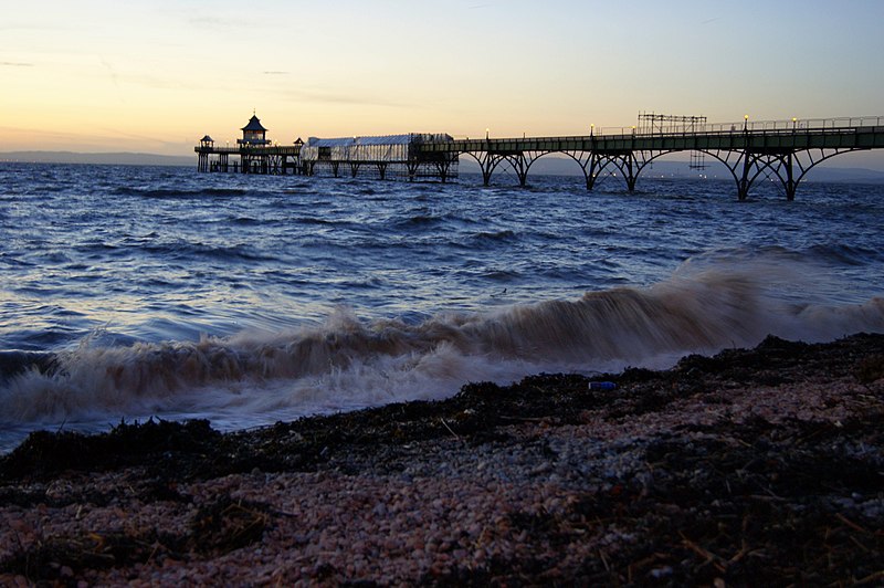 File:Clevedon Pier in the evening - geograph.org.uk - 3161720.jpg
