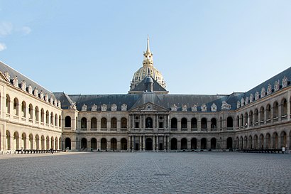 Comment aller à Cour d'Honneur des Invalides en transport en commun - A propos de cet endroit