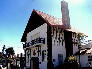 Sede de Deportivo Madryn sobre la rambla madrynense.