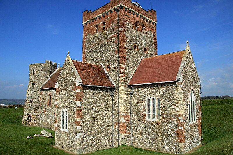 File:Dover Castle (EH) 20-04-2012 (7216937204).jpg