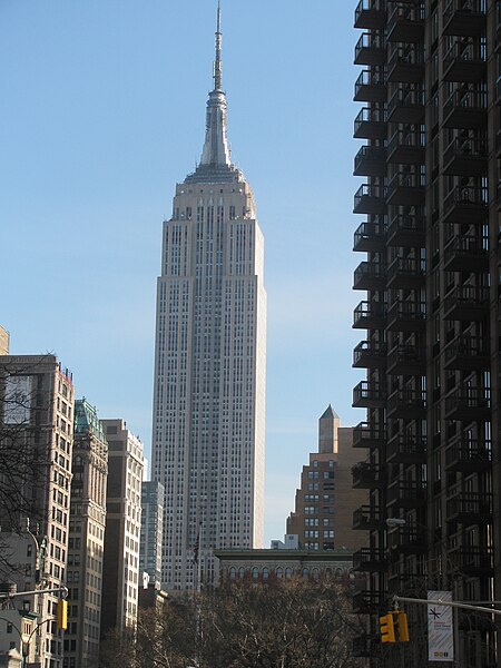 File:ESB Over Madison Square (4472352718).jpg