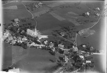 Aerial view by Walter Mittelholzer (1922) ETH-BIB-Hasle-Inlandfluge-LBS MH01-002941.tif