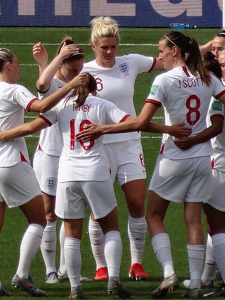 File:England Women's World Cup 2019 (cropped 02).jpg - Wikimedia Commons