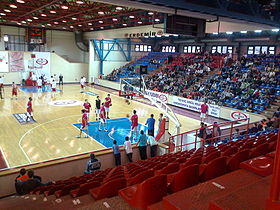 Erdemir Spor Salonu iç görünüş.jpg