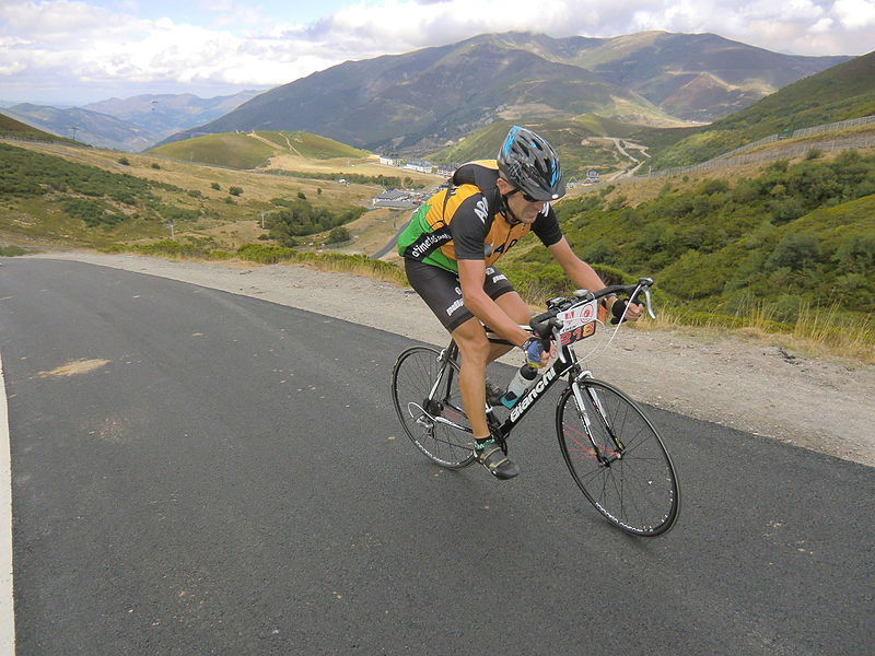 File:Etapa Cicloturista Vuelta 2012 098.JPG