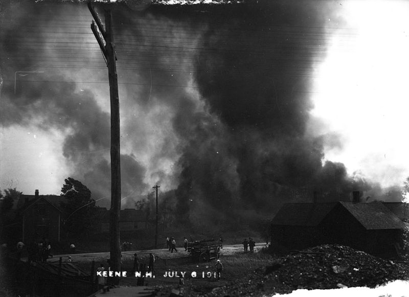 File:Fire at Impervious Package Company sawmill (3) (14552262712).jpg