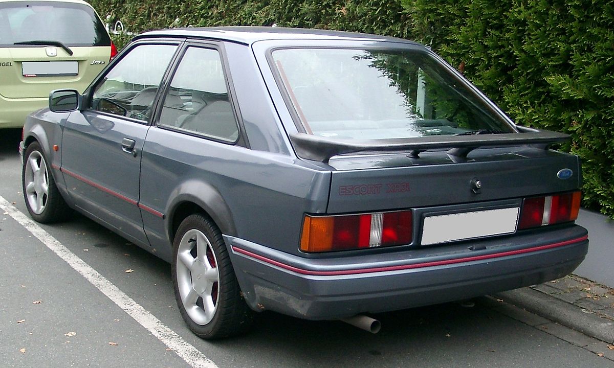 Escort Xr3