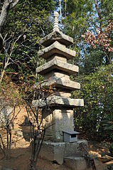 A sekitō, or stone pagoda