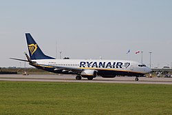 Odkloněný stroj Boeing 737 (SP-RSM) společnosti Ryanair vyfocený v roce 2019