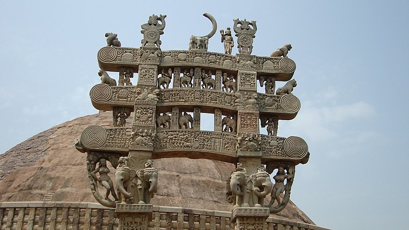 File:Gateway of Stupas.JPG