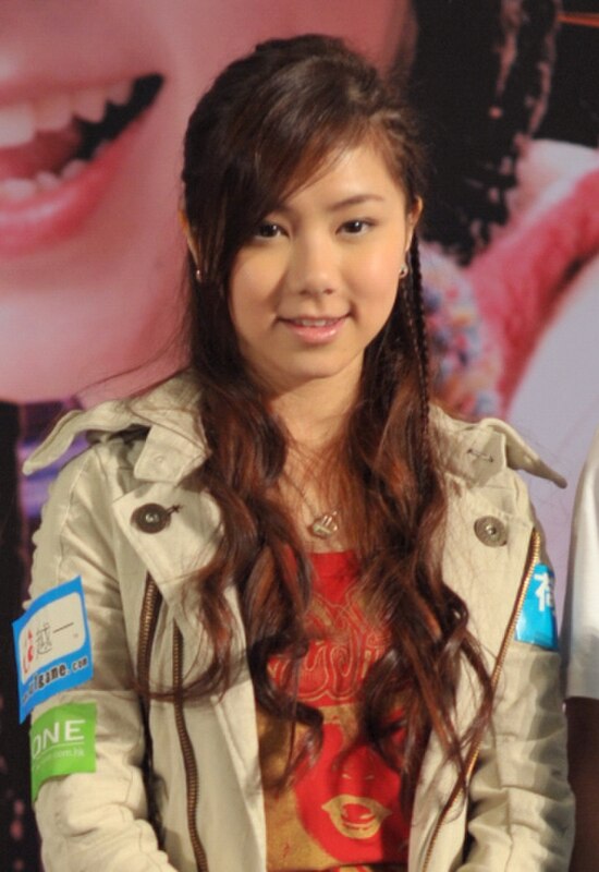 G.E.M. at an event in Plaza Hollywood, 2009