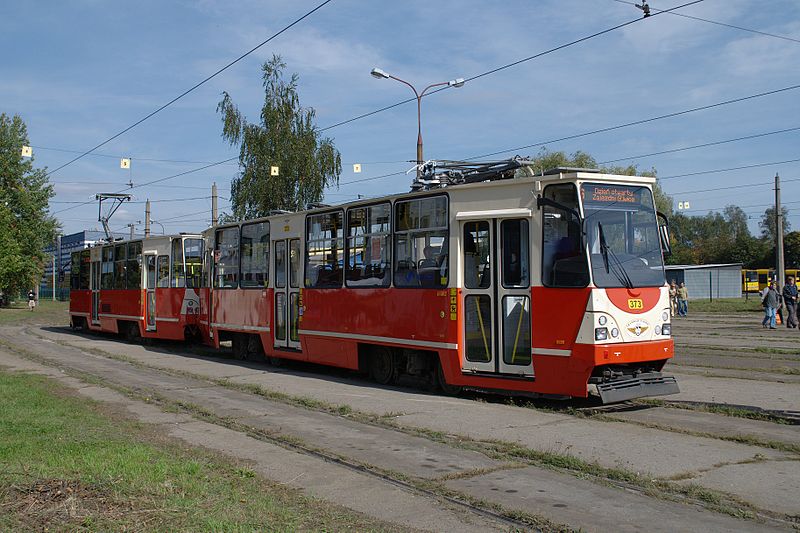 File:Gliwice zajezdnia Dzień otwarty 2012 Konstal 111N DSC 5934.jpg