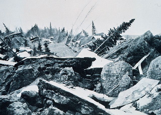 The largest landslide in Anchorage occurred along Knik Arm between Point Woronzof and Fish Creek, causing substantial damage to numerous homes in the 