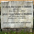 regiowiki:Datei:Grabstätte Max Schürer von Waldheim und Felice Lizzy Schürer von Waldheim.jpg