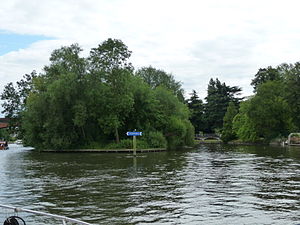 Guards Club Island (looking downstream) with the Guards Club Island Bridge and the Guards Club Park on the right