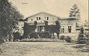 Manor house (No. 4d) with caretaker's house (No. 4b)