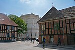 Hörnet Bredgatan/Kyrkogatan/Sankt Petri kyrkogata, med Wickmanska gården, Universitetshuset och Bergmanska huset