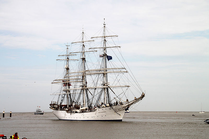 File:Harlingen - Tall Ship Races 2014 -085.JPG