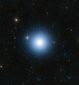 ’n DSS-foto van Fomalhaut. Krediet: Nasa, ESA en die Digitized Sky Survey 2. Erkenning: Davide de Martin (ESA/Hubble)