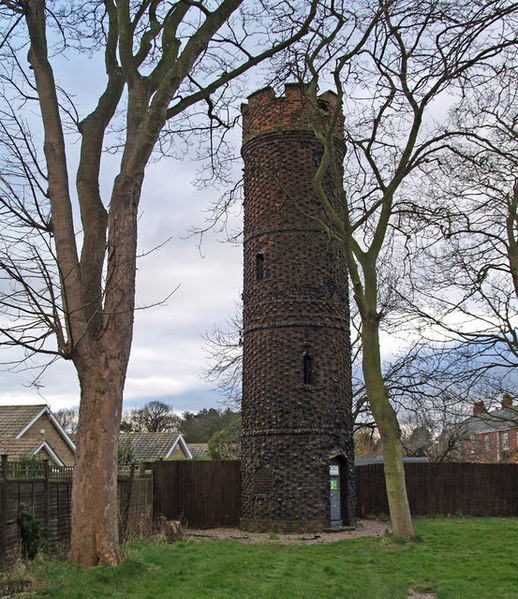 File:Hornsea Folly.jpg