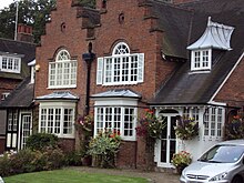 Houses in Bournville, England Houses, Bournville 2.JPG