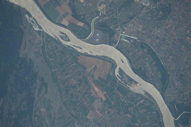 File:ISS048-E-12721 - View of Serbia.jpg