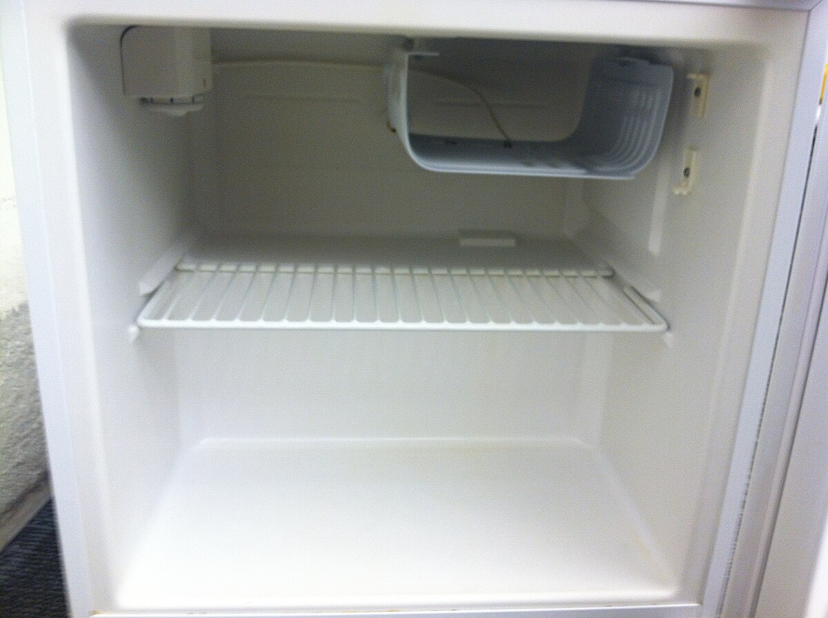 File:Inside Haier Mini Refridgerator.JPG - Wikimedia Commons