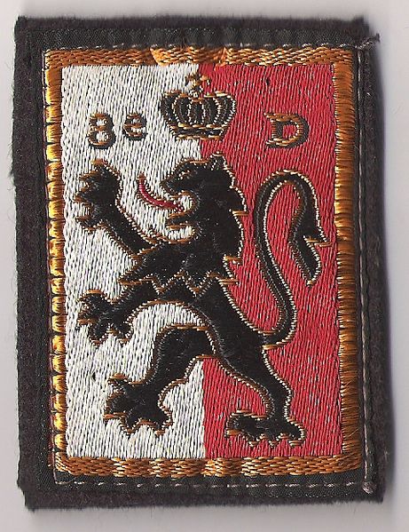 File:Insigne en tissu de le 8e division d'infanterie.jpg