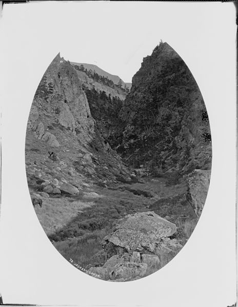 File:Jackson Canyon. Now known as Sheep Canyon. Tenslerf and Madison rocks exposed. At northwest end of Casper Mountain... - NARA - 516888.jpg